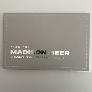 Morphe Madison Beer Eyeshadow Palette with Neutral Tones